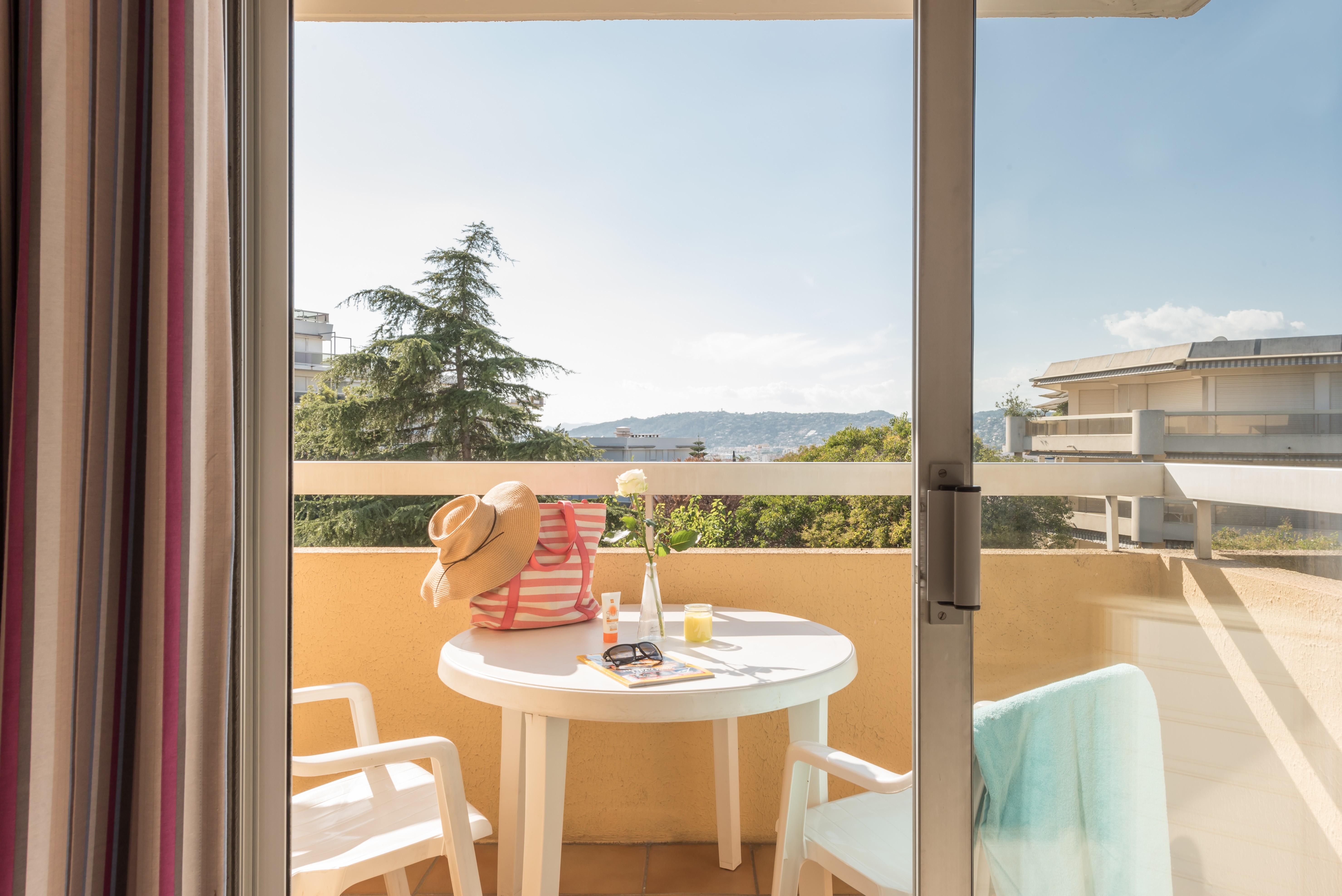 Residence Pierre & Vacances La Rostagne Juan-les-Pins Exterior foto