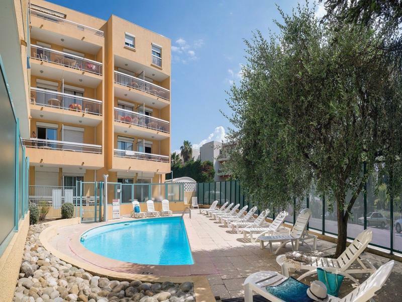 Residence Pierre & Vacances La Rostagne Juan-les-Pins Exterior foto