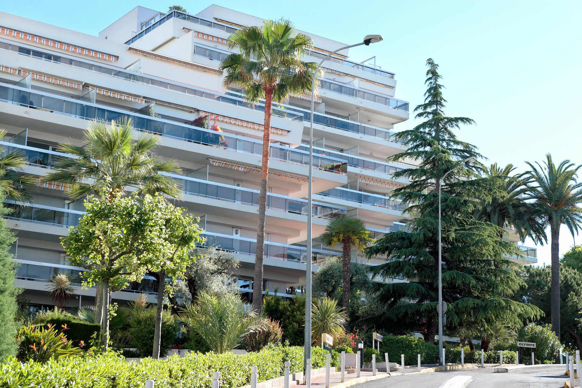 Residence Pierre & Vacances La Rostagne Juan-les-Pins Exterior foto